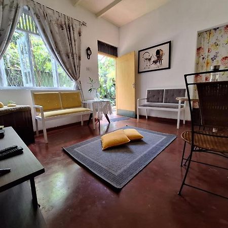Idor Holidays Sri Jayewardenepura Kotte Exterior foto